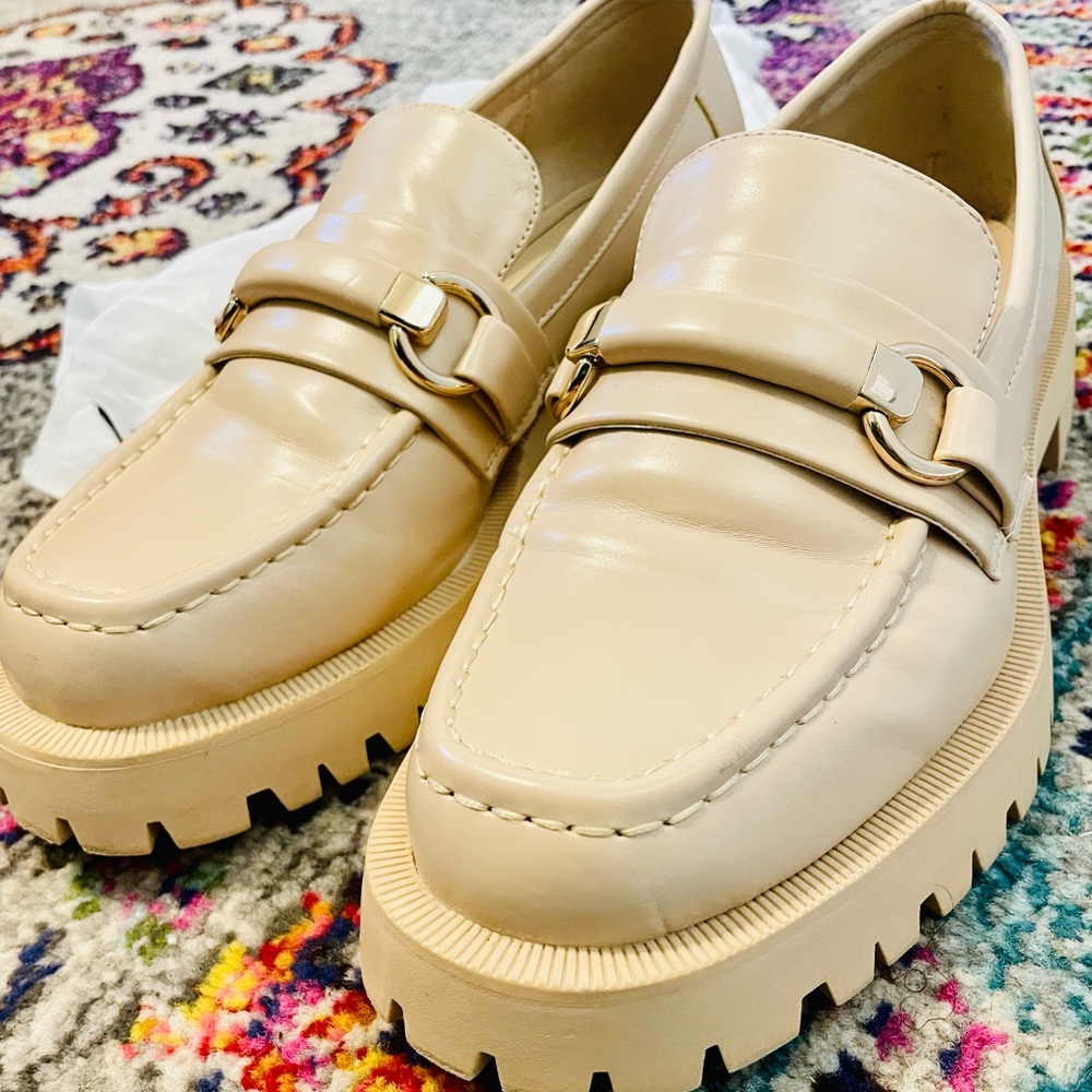Zara Beige Cream Nude LUG SOLE LOAFERS